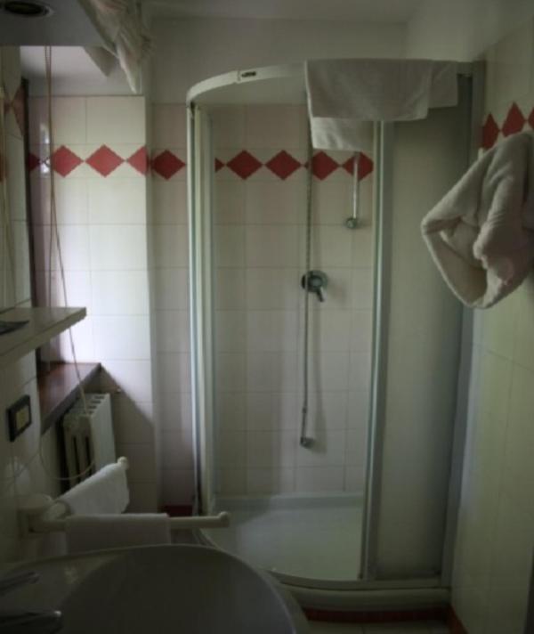 Hotel Il Giardino Доляни Стая снимка